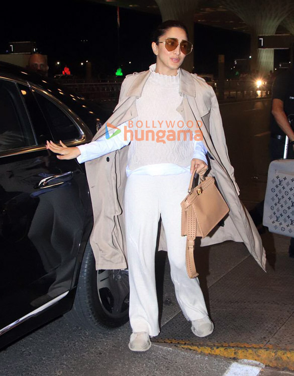 photos kiara advani snapped at the airport 3 2