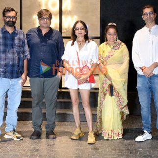 Photos: Neena Gupta, Sanvikaa, Zakir Khan and others snapped at the special screening of TVF's Panchayat season 3 in Mumbai