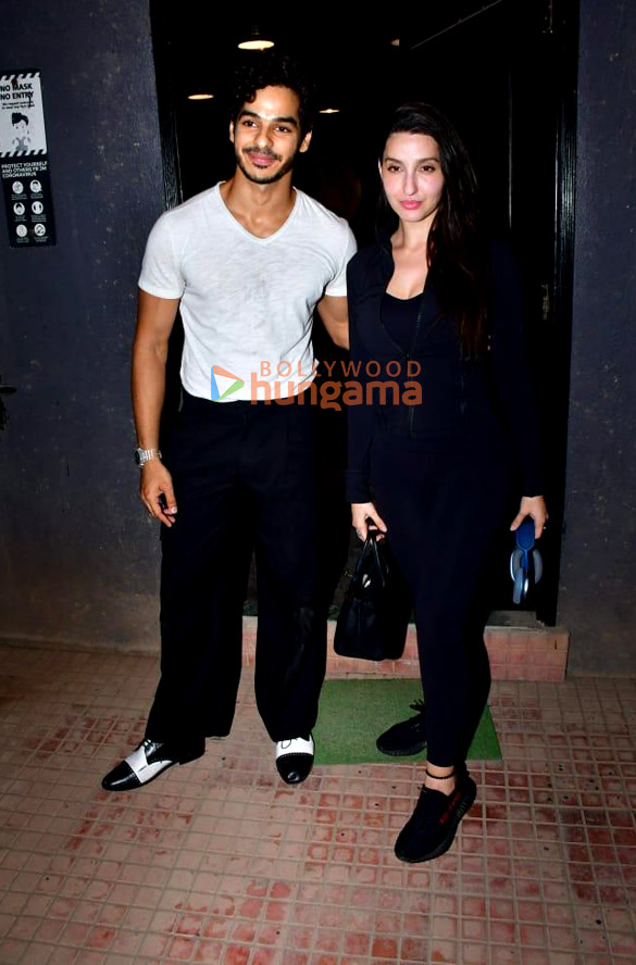 photos nora fatehi and ishaan khatter snapped in versova 6