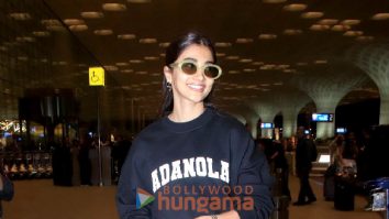 Photos: Pooja Hegde snapped at the airport