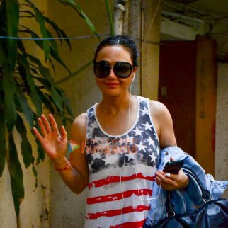 Photos: Preity Zinta snapped in Juhu