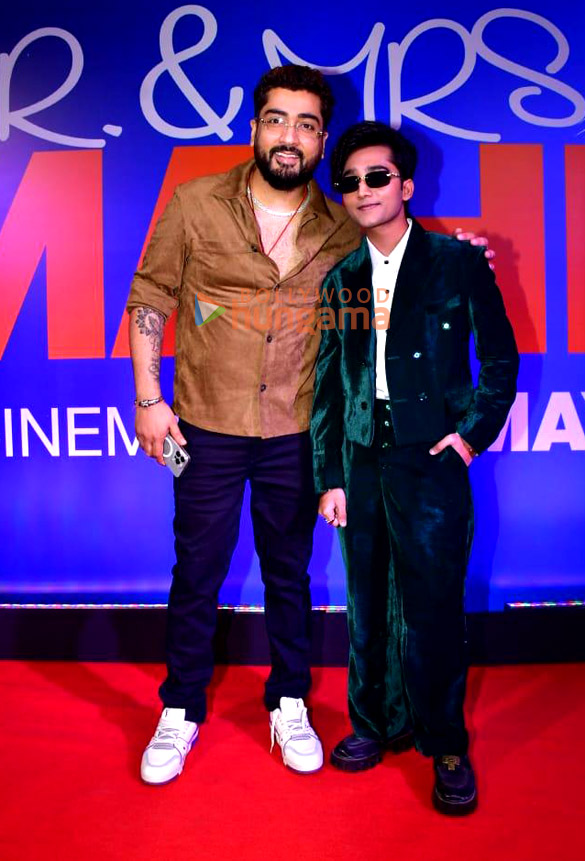 photos rajkummar rao janhvi kapoor and others snapped at mr and mrs mahi song launch 6