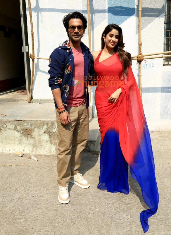 Photos: Rajkummar Rao and Janhvi Kapoor snapped during Mr. And Mrs. Mahi promotions in town