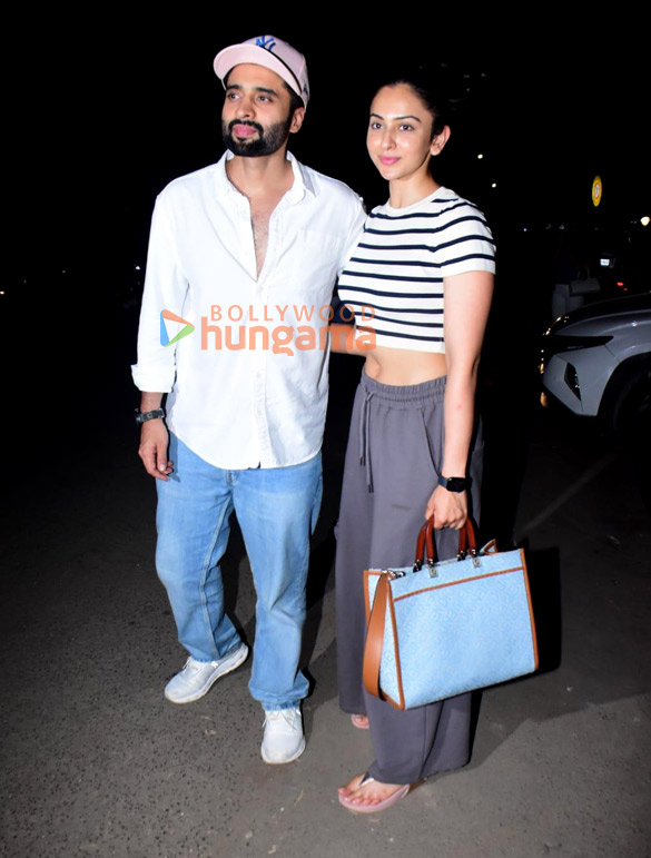 photos rakul preet singh and jackky bhagnani snapped in bandra 3 3