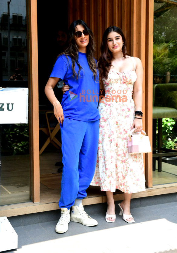 Photos: Rasha Thadani and Pragya Kapoor spotted at a restaurant in Bandra