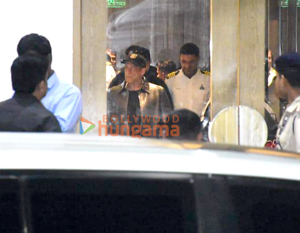 Photos: Salman Khan snapped at Kalina airport