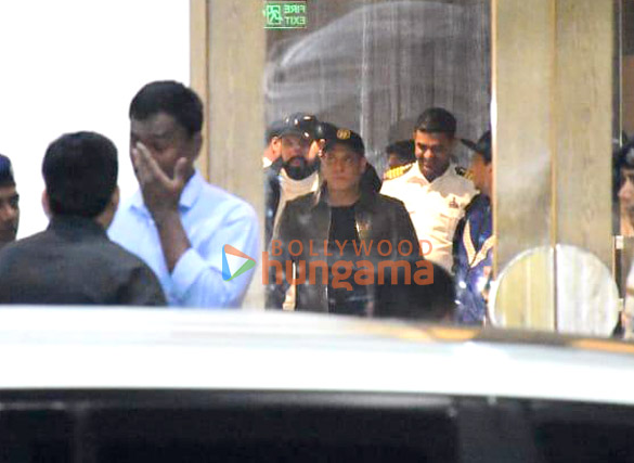 photos salman khan snapped at kalina airport 3 6
