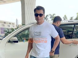 Photos: Fatima Sana Shaikh, Manoj Bajpayee, Sonu Sood and others snapped at the airport