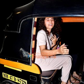 Photos: Taapsee Pannu snapped during a rickshaw ride in Andheri