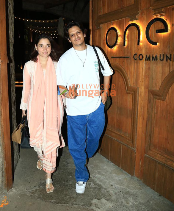 photos vijay varma and tamannaah bhatia snapped at one8 commune in juhu 2