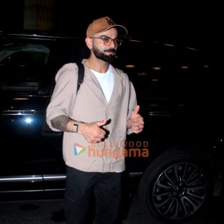 Photos: Virat Kohli snapped at the airport