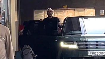 Ranbir Kapoor waves at paps as he gets clicked in the city