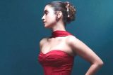 Sanya Malhotra looks purr-fectly stunning in this BTS from an ad shoot