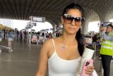 Tanishaa Mukerji turns up in style as she gets clicked at the Mumbai airport