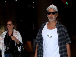 Akshay Kumar & Dimple Kapadia look fab as they get papped at the airport