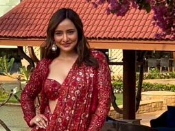 Uff That smile!!! Neha Sharma defines elegance in a red saree