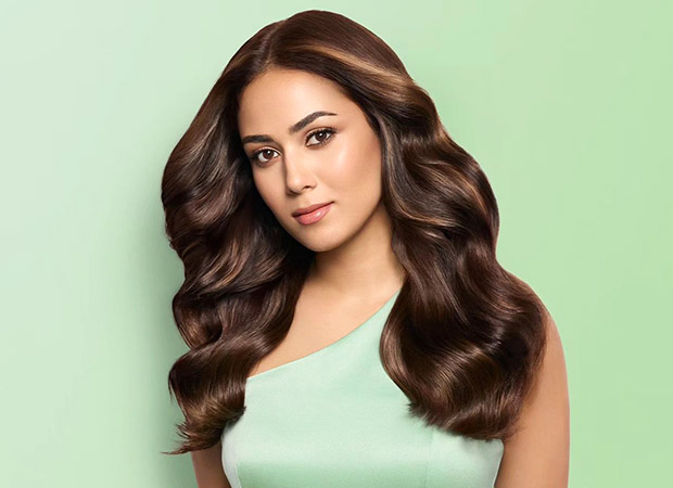 Mira Kapoor hosts Schwarzkopf Professional's Global Ambassador Lesley Jennison, watch