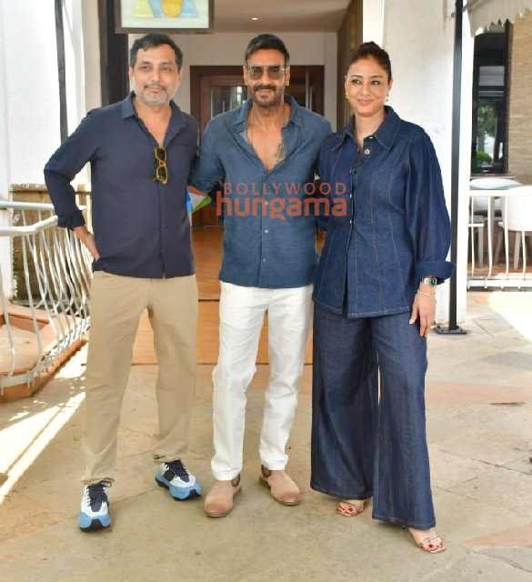photos ajay devgn tabu and neeraj pandey snapped during auron mein kahan dum tha promotions 5