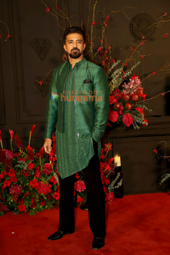 photos celebs grace sonakshi sinha and zaheer iqbals reception bash 3