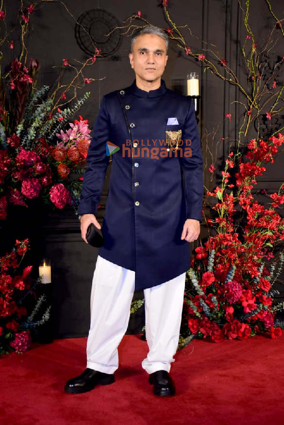 photos celebs grace sonakshi sinha and zaheer iqbals reception bash 6