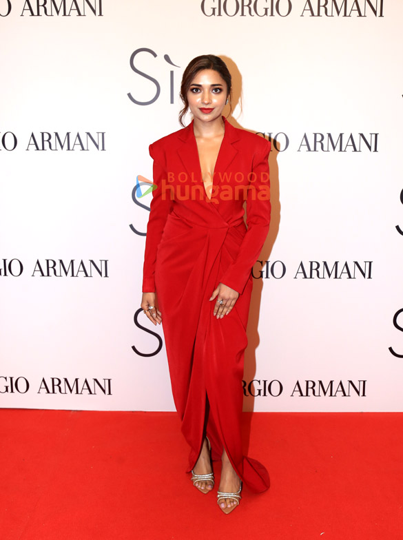 photos disha patani amyra dastur neha dhupia and others attend the launch of giorgio armani si eau de parfum in taj palace colaba 8