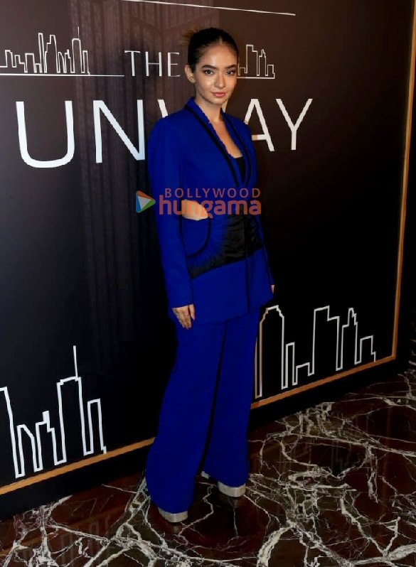 photos hrithik roshan neha sharma aisha sharma and others snapped at an event hosted by gq and arrow 12