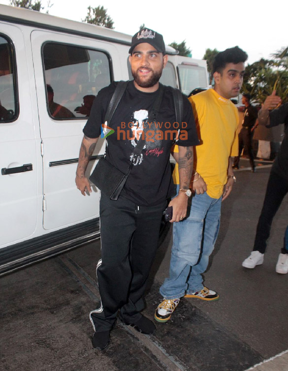 photos jackie shroff rashmika mandanna and others snapped at the airport 2