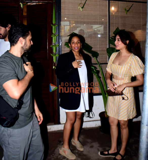 photos karishma tanna kritika kamra and others snapped in bandra 3