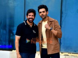 Photos: Kartik Aaryan and Kabir Khan snapped promoting Chandu Champion
