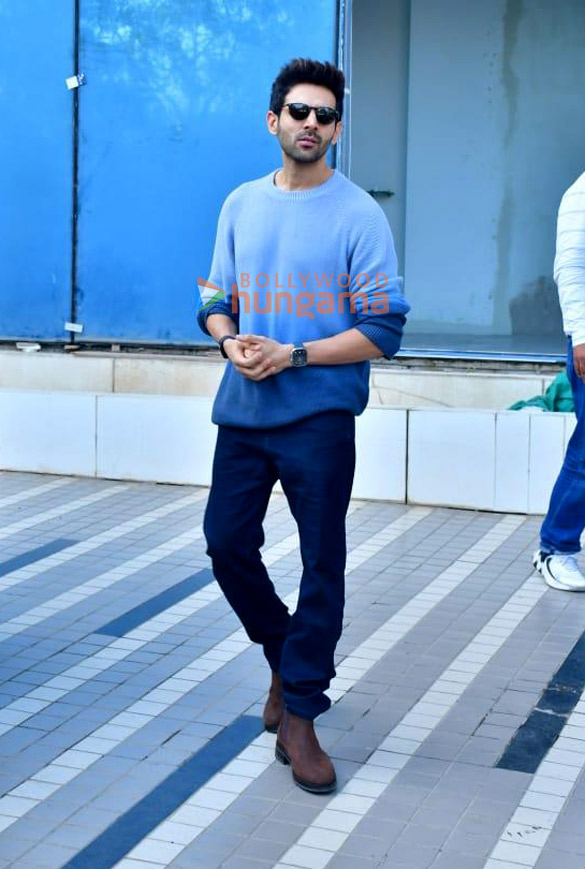 photos kartik aaryan snapped promoting his film chandu champion 4
