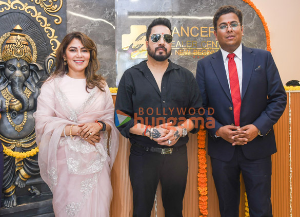photos mika singh inaugurates advanced cancer healer center in mumbai 44 4
