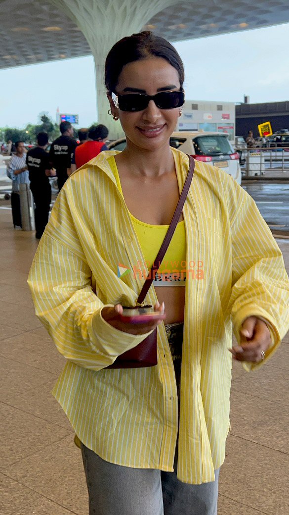 photos patralekha ishita raj sharma shreyas talpade and others snapped at the airport 5