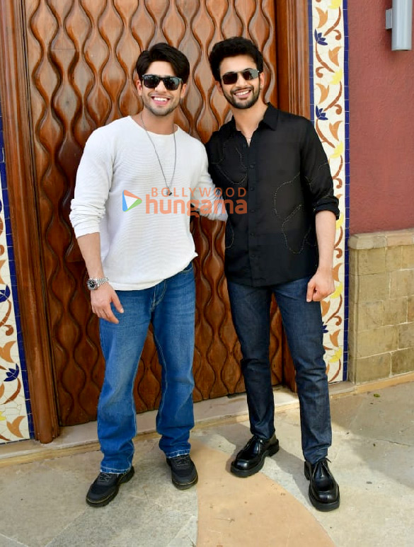 photos rohit saraf pashmina roshan and jibraan khan snapped promoting ishq vishk rebound 4