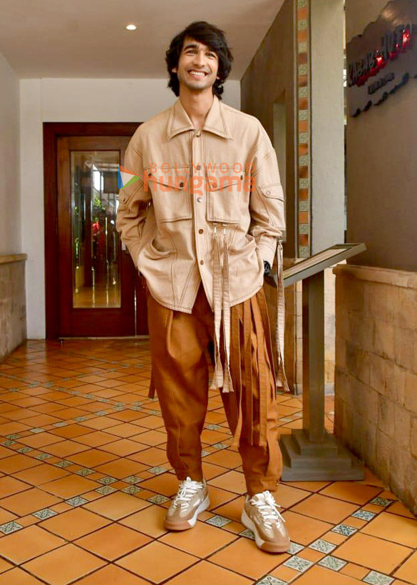 photos saiee manjrekar and shantanu maheshwari snapped during auron mein kahan dum tha promotions 4