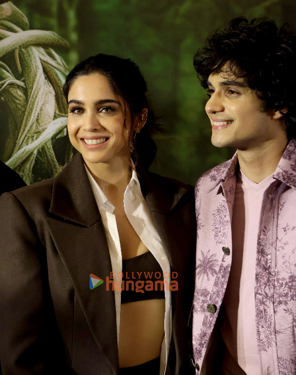 photos sharvari wagh abhay verma and director aditya sarpotdar snapped during a photoshoot for their film munjya 1