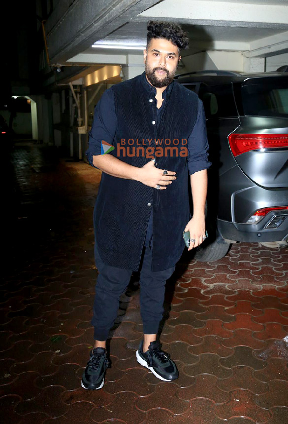 photos varun dhawan janhvi kapoor and others were snapped at arjun kapoors birthday bash at his residence 4