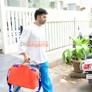 Photos: Varun Dhawan leaves from Hinduja Hospital in Bandra