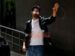 Photos: Varun Dhawan snapped leaving Hinduja Hospital