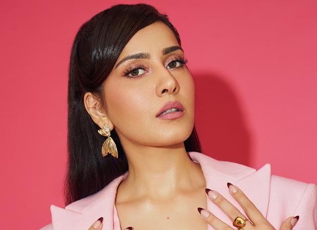 Raashii Khanna would love to work with Mahesh Babu and Prabhas: "We'd look great on screen" Raashii Khanna would love to work with Mahesh Babu and Prabhas: "We'd look great on screen"