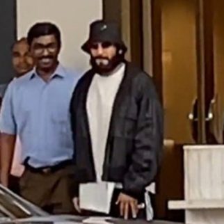 Ranveer Singh waves at paps as he gets clicked at the airport