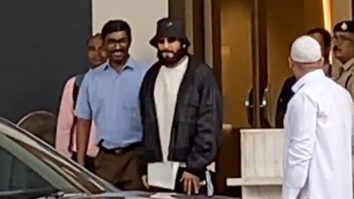 Ranveer Singh waves at paps as he gets clicked at the airport