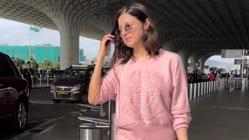 So comfortable! Divya Khossla opts for a comfy airport look