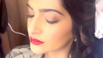 Sonam Kapoor has the ultimate red lip look that we want!