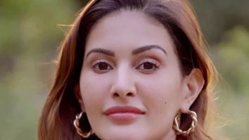 Sunshine! Amyra Dastur makes our morning happier with her smile