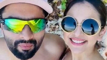 Throwback to this amazing holiday from Fiji! Rakul Preet Singh & Jackky Bhagnani