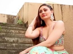 So smooth! Shefali Jariwala hypnotizes us with her beauty
