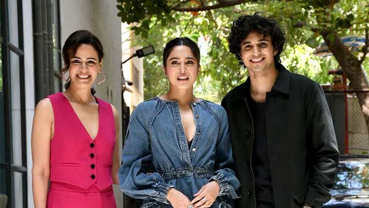 Mona Singh, Sharvari Wagh & Abhay Verma reveal the weirdest ghost story they’ve heard! | Munjya Mona Singh, Sharvari Wagh & Abhay Verma reveal the weirdest ghost story they’ve heard! | Munjya
