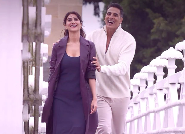 Makers of Akshay Kumar and Vaani Kapoor starrer Khel Khel Mein unveil new romantic track ‘Duur Na Karin’ : Bollywood News