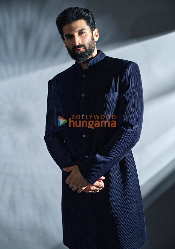 aditya roy kapur 5 4