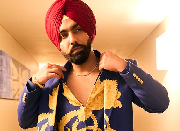 Ammy Virk gifts stylish ring to young fan in crowd during Bad Newz promotional event